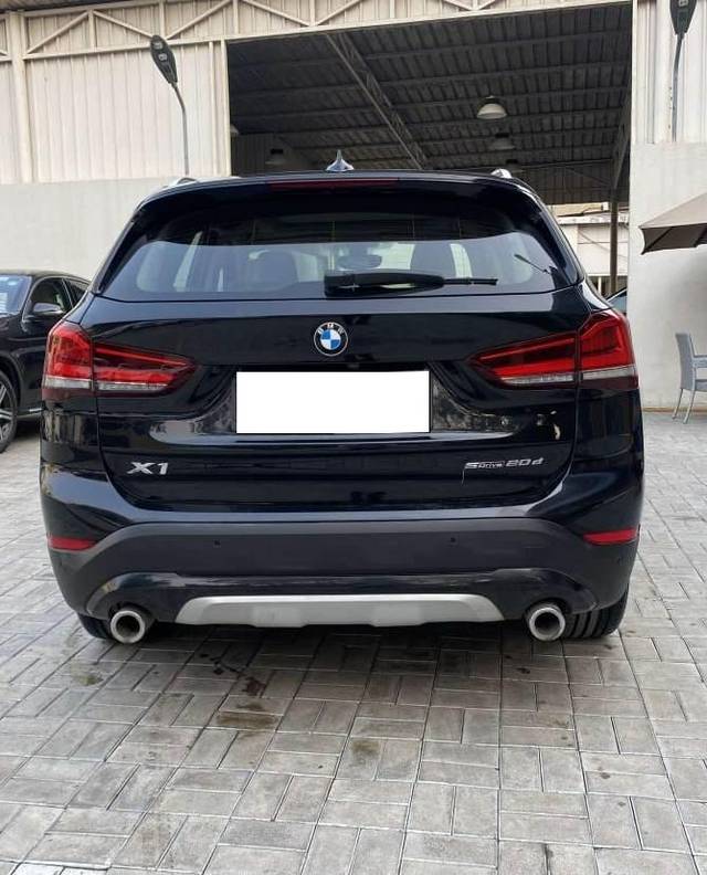 https://images10.gaadi.com/usedcar_image/3695935/original/processed_img2925341__usedcar_1_24__2925341_1701349386.jpeg?imwidth=6401