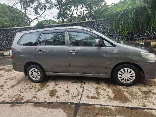 https://images10.gaadi.com/usedcar_image/3695948/original/img2925347__used_car_2925347_1701342228.jpg?imwidth=6402