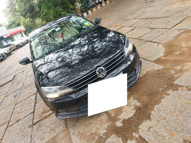https://images10.gaadi.com/usedcar_image/3695991/original/processed_img2925371__used_car_2925371_1701343637.jpg?imwidth=6400