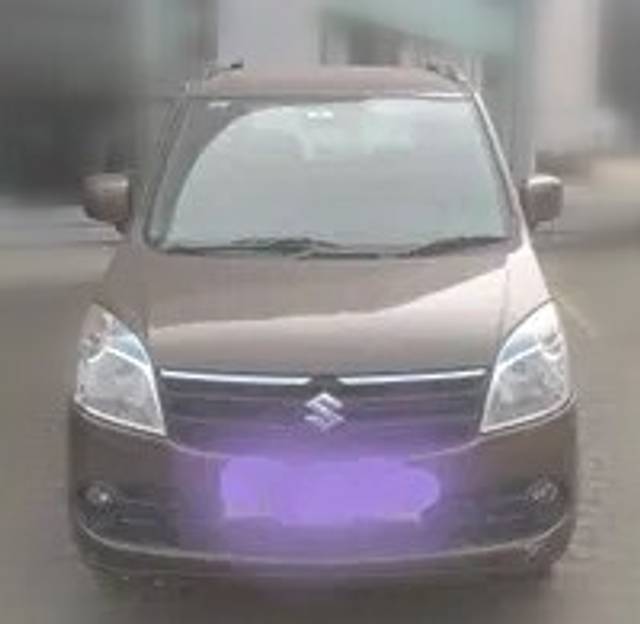 https://images10.gaadi.com/usedcar_image/3696073/original/img3696073__replace_img_65697d8cc6f70_1701412236.png?imwidth=6400