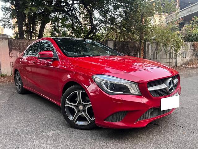 https://images10.gaadi.com/usedcar_image/3696187/original/processed_img2925497__used_car_2925497_1701349115.jpg?imwidth=6400
