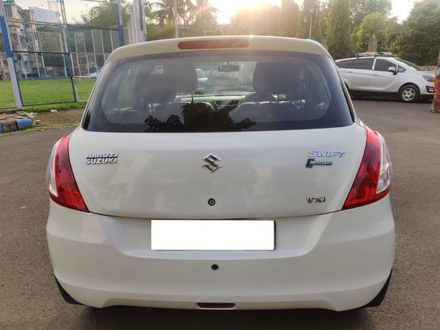 https://images10.gaadi.com/usedcar_image/3696256/original/processed_img2925538__usedcar_img_20231006_162209_2925538_1701416478.jpg?imwidth=6402