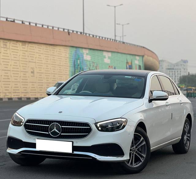 https://images10.gaadi.com/usedcar_image/3696288/original/processed_img2925561__used_car_2925561_1701352035.jpg?imwidth=6402