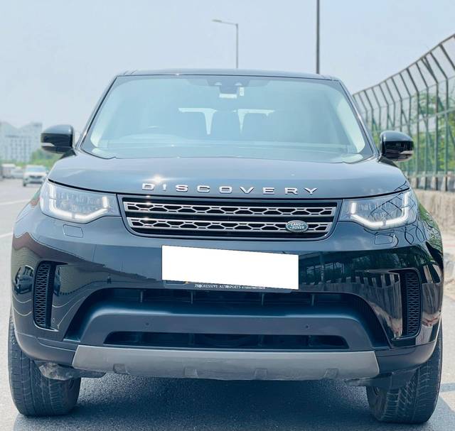https://images10.gaadi.com/usedcar_image/3696297/original/processed_img2925567__used_car_2925567_1701352194.jpg?imwidth=6402