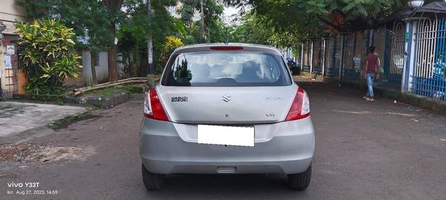 https://images10.gaadi.com/usedcar_image/3696299/original/processed_img2925568__used_car_2925568_1701352038.jpg?imwidth=6401