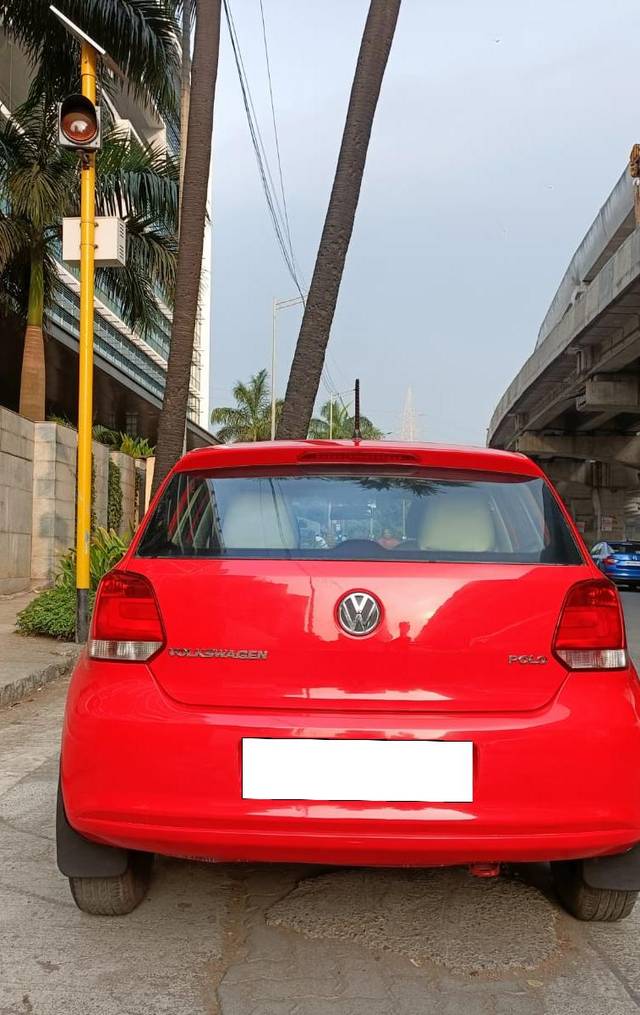 https://images10.gaadi.com/usedcar_image/3696300/original/processed_img2925569__usedcar_1_5__13771701351862_1701351879.jpeg?imwidth=6401