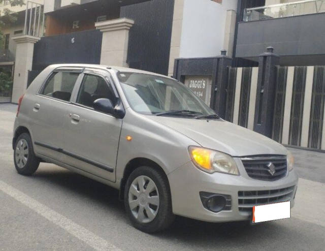 https://images10.gaadi.com/usedcar_image/3696323/original/processed_img2925587__used_car_2925587_1701352718.png?imwidth=6400