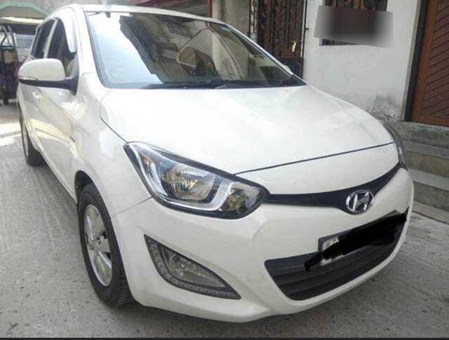 https://images10.gaadi.com/usedcar_image/3696360/original/processed_c9c4b058-181e-4ccf-aa59-512975e4bd43.jpeg?imwidth=6400