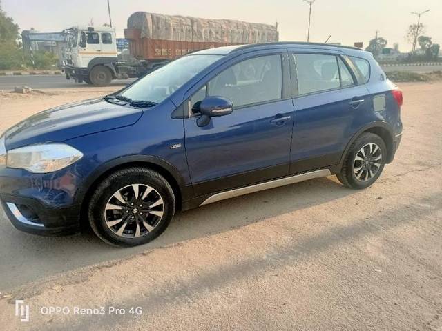 https://images10.gaadi.com/usedcar_image/3696405/original/processed_0da9257b-6931-43d6-9e29-e0c1831bfebc.jpg?imwidth=6400