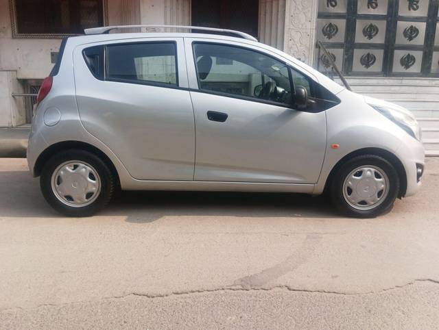 https://images10.gaadi.com/usedcar_image/3696428/original/processed_img2925626__used_car_2925626_1701357195.jpg?imwidth=6401