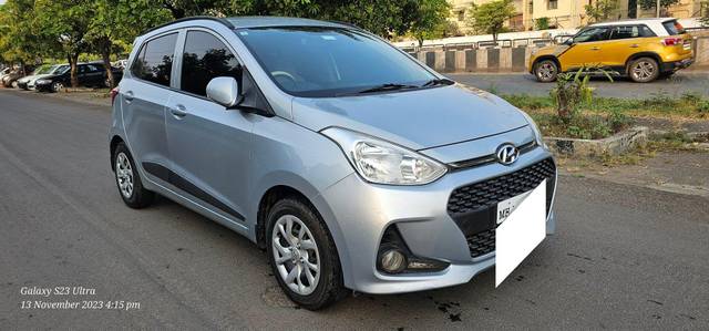 https://images10.gaadi.com/usedcar_image/3696435/original/processed_img2925627__used_car_2925627_1701357640.jpg?imwidth=6400