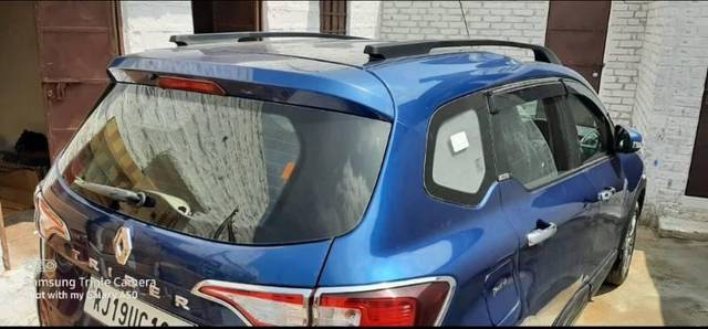 https://images10.gaadi.com/usedcar_image/3696479/original/processed_82e29627-c101-4b57-a741-670053288293.jpg?imwidth=6402
