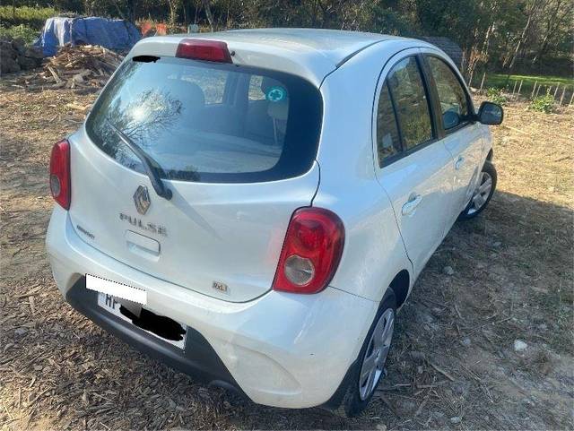 https://images10.gaadi.com/usedcar_image/3696561/original/processed_d08973fe-4339-42bc-b9f5-5c69409126fb.jpeg?imwidth=6402