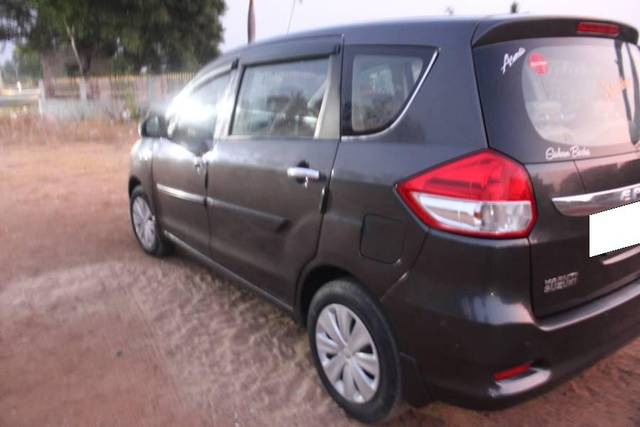 https://images10.gaadi.com/usedcar_image/3696606/original/processed_8e17af7a-7828-405a-a814-d1c02b9e1074.jpg?imwidth=6401