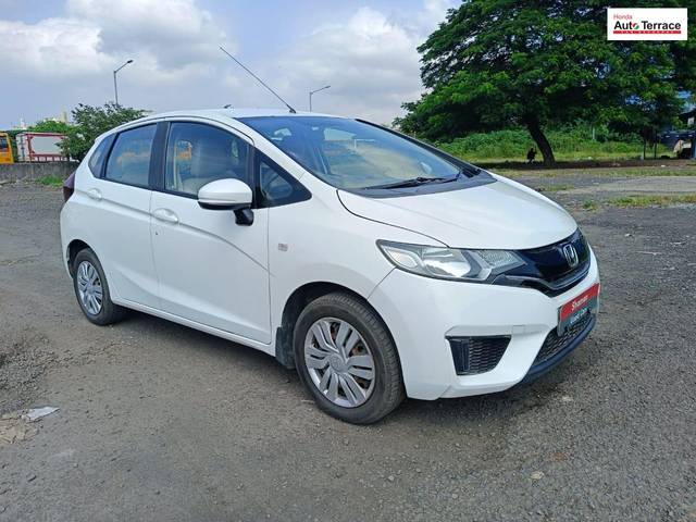 https://images10.gaadi.com/usedcar_image/3696864/original/4bae871e031219ef20690e6d9ad5cee4.jpg?imwidth=6400