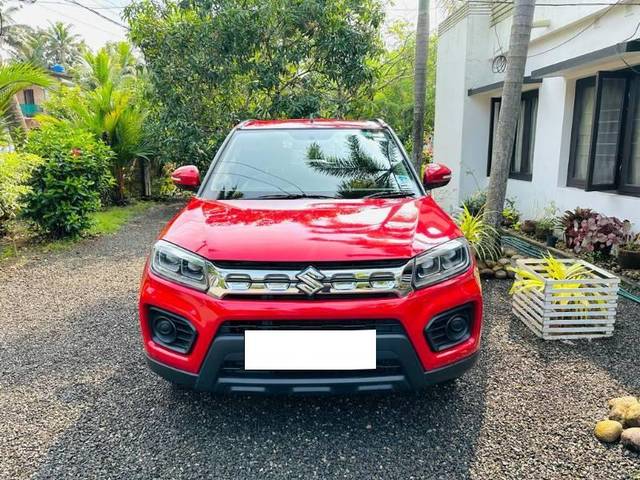 https://images10.gaadi.com/usedcar_image/3696894/original/processed_fa7ac839-1318-4fa4-8507-cf6f627885aa.jpeg?imwidth=6400