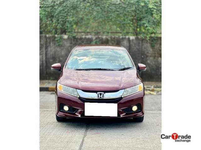 https://images10.gaadi.com/usedcar_image/3696917/original/processed_img2925701__used_car_2925701_1701408711.jpg?imwidth=6402