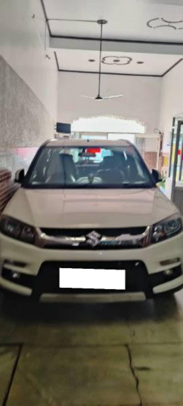 https://images10.gaadi.com/usedcar_image/3696924/original/processed_4392a39f-c847-4657-b171-e0ac7eaff58c.jpg?imwidth=6400