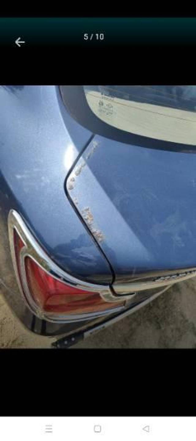 https://images10.gaadi.com/usedcar_image/3696938/original/processed_baae46aa-cbd8-4d9c-83e6-e0e45c54d5c5.jpg?imwidth=6401