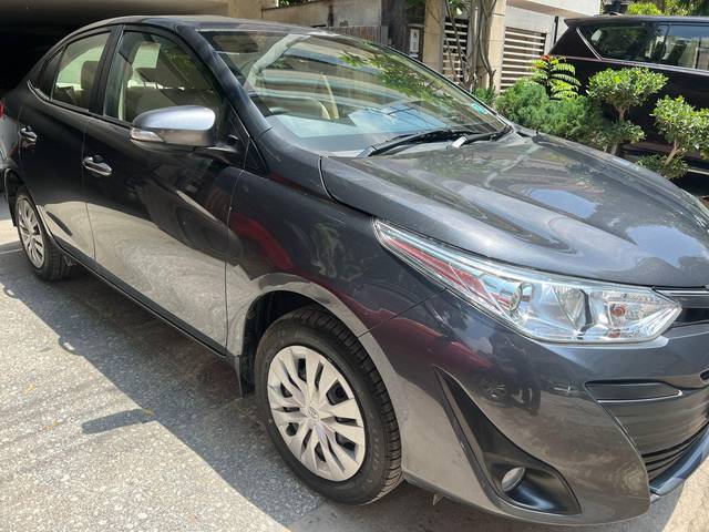 https://images10.gaadi.com/usedcar_image/3696948/original/processed_img2925711__used_car_2925711_1701409839.jpg?imwidth=6401
