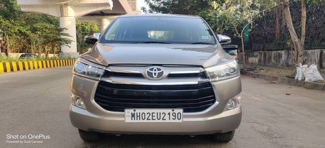 https://images10.gaadi.com/usedcar_image/3696961/original/processed_img2925719__used_car_2925719_1701410360.jpg?imwidth=6401