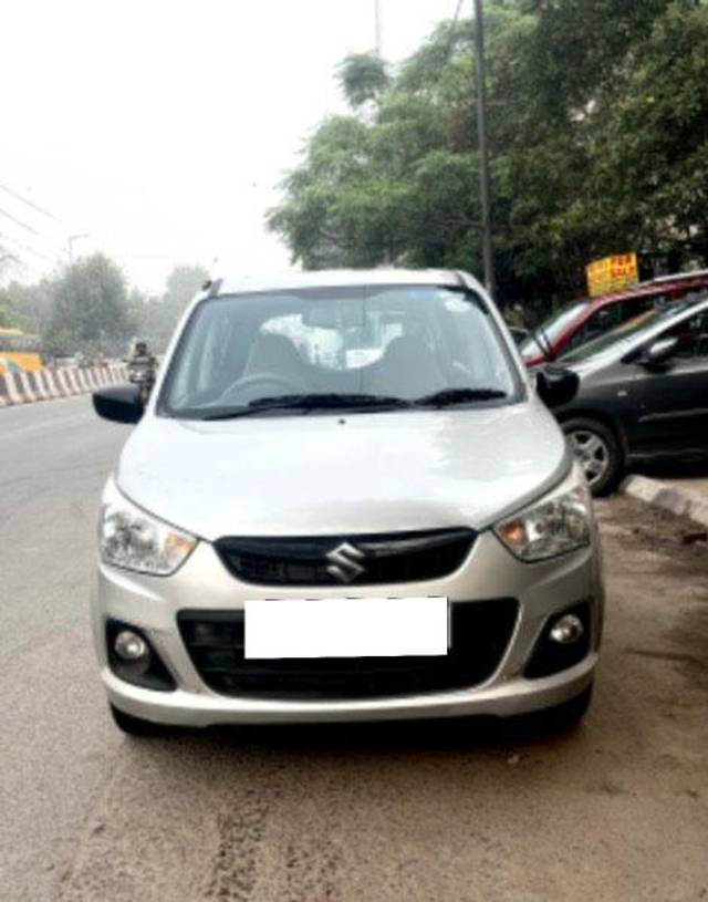 https://images10.gaadi.com/usedcar_image/3697008/original/processed_24edd70d-a0ad-4d92-806d-56ebf8da1647.jpeg?imwidth=6400