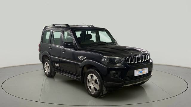 https://images10.gaadi.com/usedcar_image/3697013/original/slot__1-7-Exterior-11095156706-e1d3f3aee14e41a0bdade74d2837c514-Exterior-6.jpg?imwidth=6400