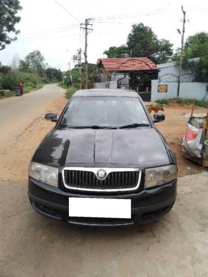 Skoda Superb 2.5 V6 TDI Skoda Superb 2.5 V6 TDI