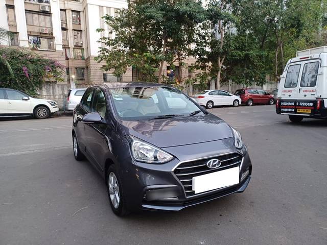 https://images10.gaadi.com/usedcar_image/3697145/original/processed_img2925800__usedcar_a937fce1_8061_4a72_aaeb_3c09bf324598_2925800_1701495868.jpg?imwidth=6400