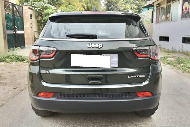https://images10.gaadi.com/usedcar_image/3697207/original/processed_img2925842__usedcar_img_20231101_wa0071_2925842_1701428860.jpg?imwidth=6402