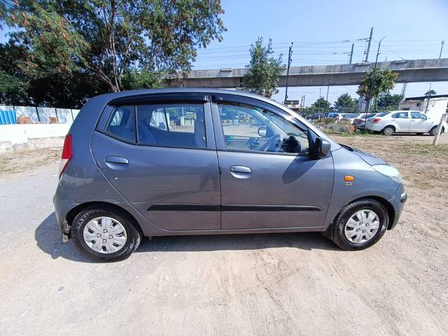 https://images10.gaadi.com/usedcar_image/3697218/original/img2925850__used_car_2925850_1701417579.jpg?imwidth=6401