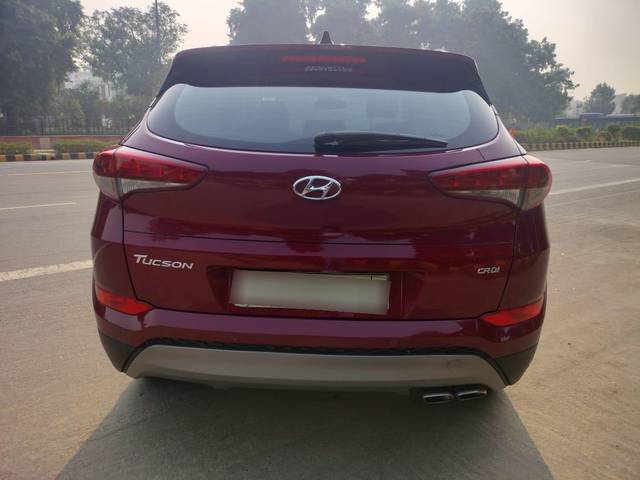 https://images10.gaadi.com/usedcar_image/3697251/original/processed_img2925871__used_car_2925871_1701418641.jpg?imwidth=6402