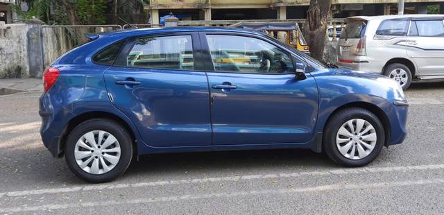 https://images10.gaadi.com/usedcar_image/3697267/original/img2925880__used_car_2925880_1701419985.jpg?imwidth=6401