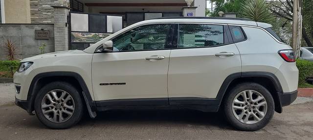 https://images10.gaadi.com/usedcar_image/3697279/original/24__VCC_IMG_1700804884991_1823329_95_1700804960.jpg?imwidth=6401