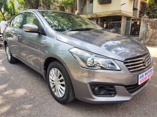 https://images10.gaadi.com/usedcar_image/3697324/original/processed_img2925920__usedcar_whatsappimage2023_12_01at40644pm_1__2925920_1701427609.jpeg?imwidth=6400