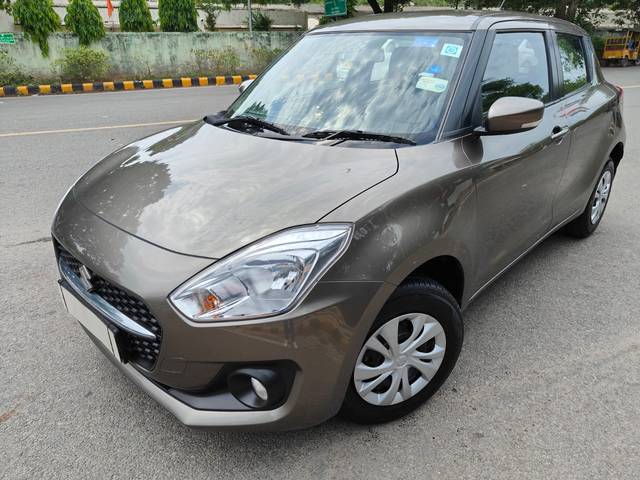 https://images10.gaadi.com/usedcar_image/3697354/original/img2925936__used_car_2925936_1701421534.jpg?imwidth=6400