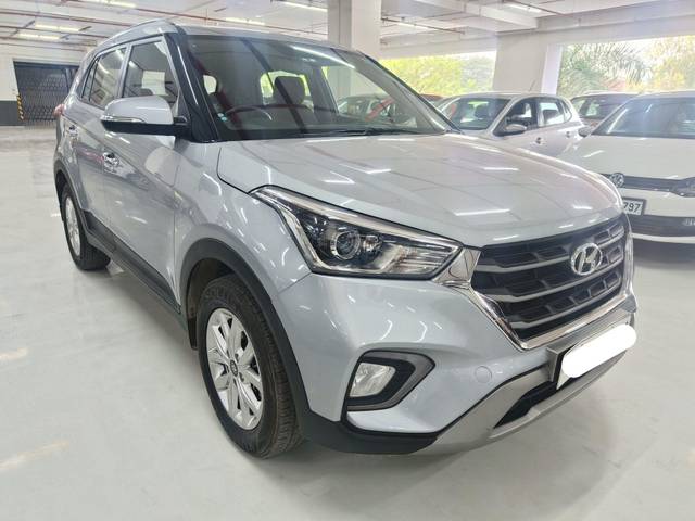 https://images10.gaadi.com/usedcar_image/3697424/original/processed_img2925987__used_car_2925987_1701423035.jpg?imwidth=6400