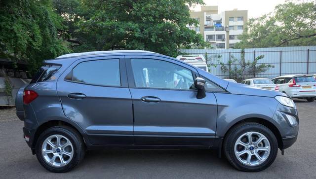 https://images10.gaadi.com/usedcar_image/3697450/original/img2926006__usedcar_img_20231202_wa0014_2926006_1701498789.jpg?imwidth=6401