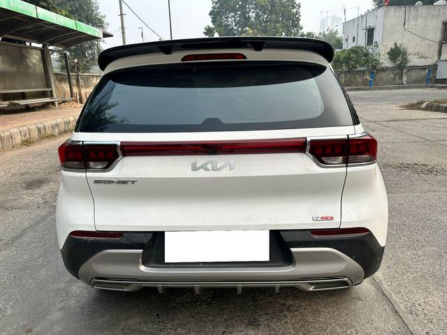 https://images10.gaadi.com/usedcar_image/3697488/original/processed_img2926026__used_car_2926026_1701424375.jpg?imwidth=6401