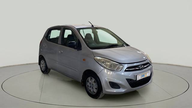 https://images10.gaadi.com/usedcar_image/3697511/original/slot__1-7-Exterior-13804412765-f2fc4b4a38704259abc0709d35a5450e-Exterior-7.jpg?imwidth=6400