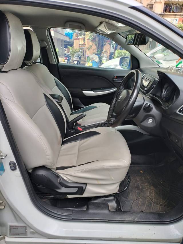 https://images10.gaadi.com/usedcar_image/3697544/original/img2926066__used_car_2926066_1701425408.jpg?imwidth=6402