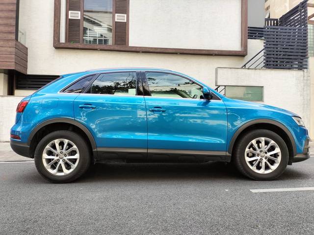 https://images10.gaadi.com/usedcar_image/3697557/original/img2926072__used_car_2926072_1701425864.jpg?imwidth=6401