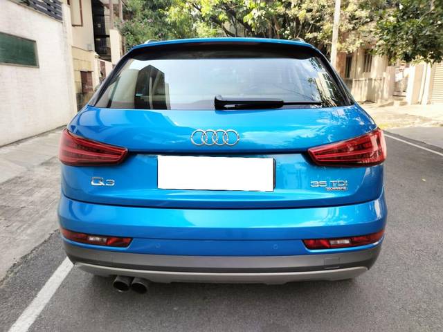 https://images10.gaadi.com/usedcar_image/3697557/original/processed_img2926072__used_car_2926072_1701425871.jpg?imwidth=6402