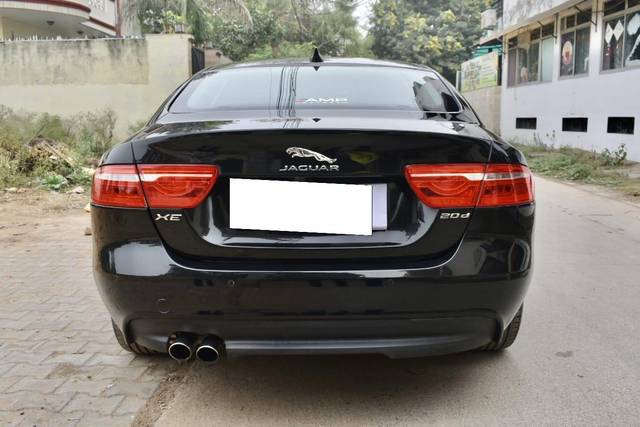 https://images10.gaadi.com/usedcar_image/3697617/original/processed_img2926102__usedcar_img_20231201_wa0007_73481701427461_1701427643.jpg?imwidth=6402