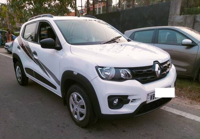 https://images10.gaadi.com/usedcar_image/3697628/original/processed_img2926109__usedcar_img_20231130_wa0026_11281701427341_1701427752.jpg?imwidth=6400