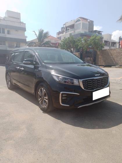 Kia Carnival Limousine Kia Carnival Limousine