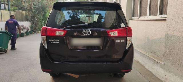 https://images10.gaadi.com/usedcar_image/3697698/original/24__VCC_1823572_96_1700824095.jpg?imwidth=6402