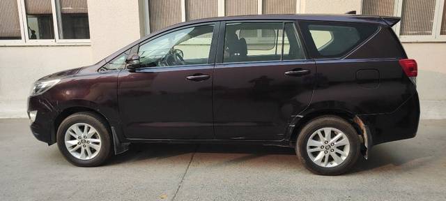 https://images10.gaadi.com/usedcar_image/3697698/original/24__VCC_IMG_1700820368793_1823572_95_1700820424.jpg?imwidth=6401