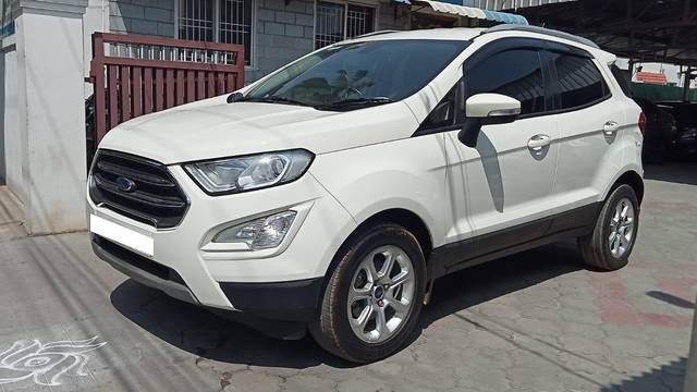 https://images10.gaadi.com/usedcar_image/3697735/original/processed_img2926175__usedcar_3_5701701430819_1701430848.jpeg?imwidth=6402