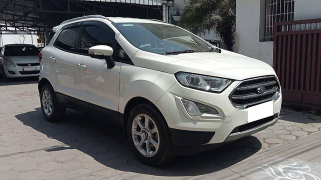 https://images10.gaadi.com/usedcar_image/3697735/original/processed_img2926175__usedcar_4_5701701430819_1701430849.jpeg?imwidth=6400